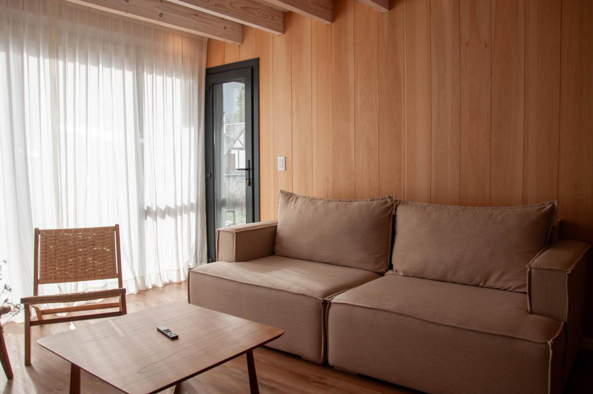 Haus Del Valle - Nordica Сан-Мартин-де-лос-Андес Экстерьер фото
